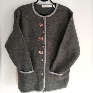Vintage 100% Wool Gaddy Sport Collection Cardigan Medium with Dog Embroidery